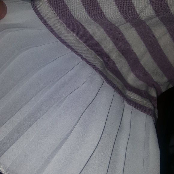 Lavender Stripe 3/4 Sleeve Blouse - Picture 4 of 4